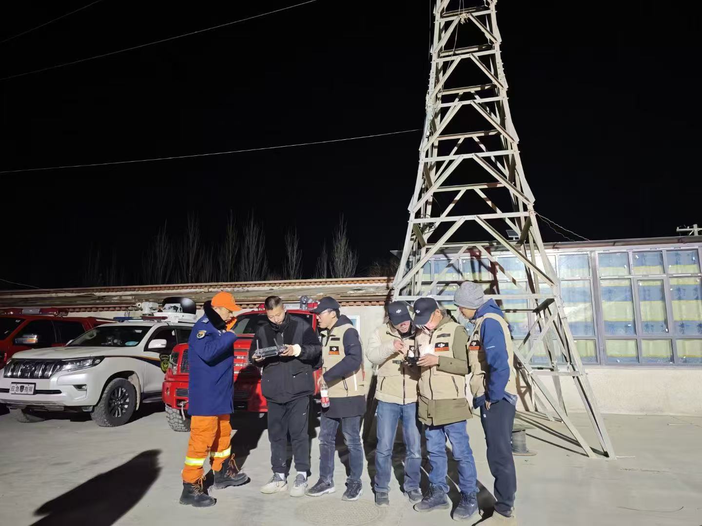無人機團隊馳援現場，助力西藏日喀則市地震應急救援